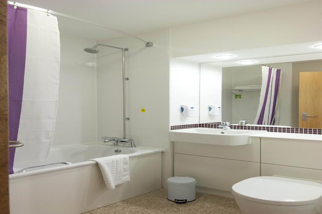 Comfort Inn Kensington London Szoba fotó